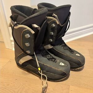 Black Snowboard Boots with Tan Accents